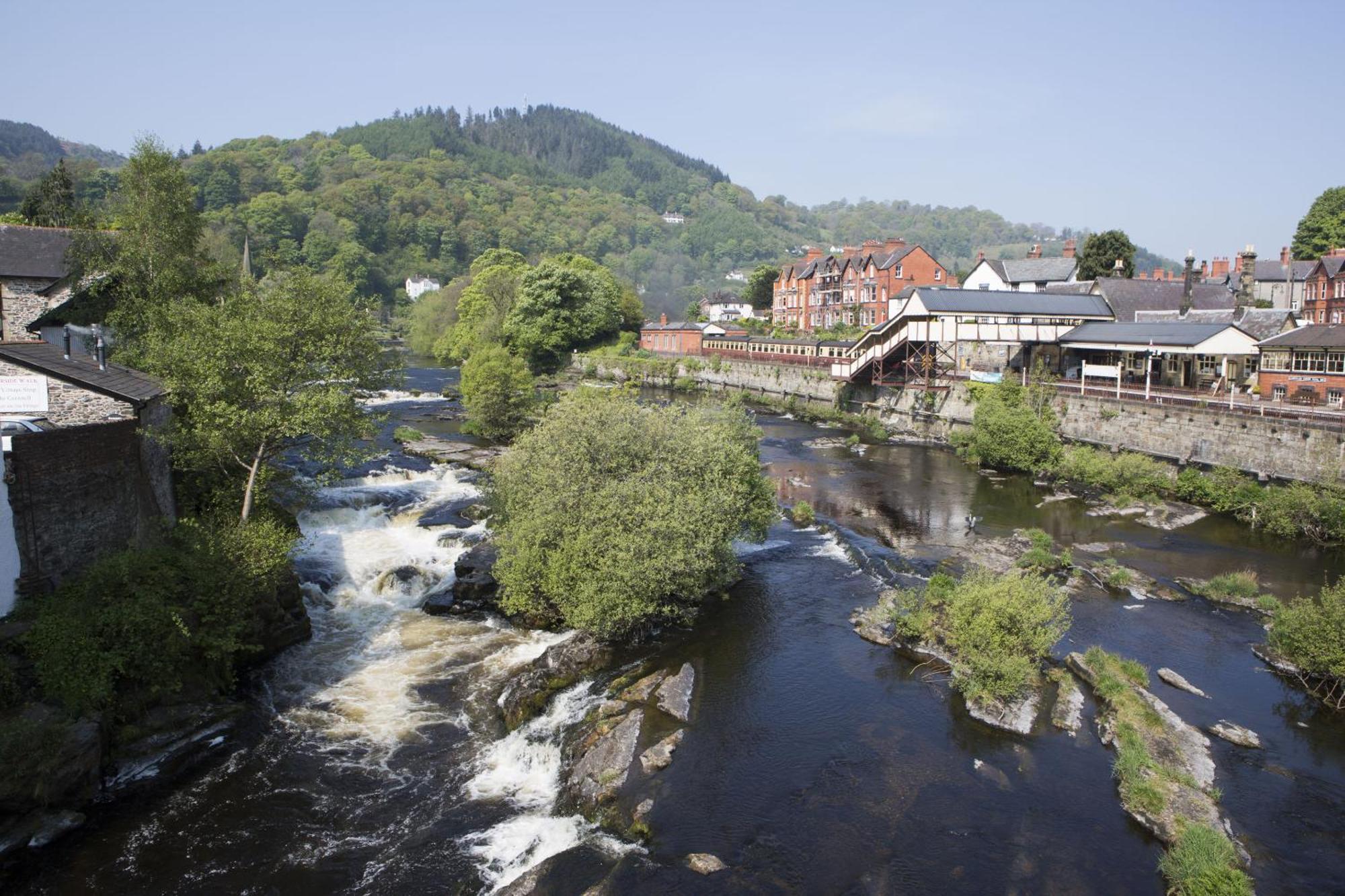 Bridge End Hotel Llangollen Exterior photo